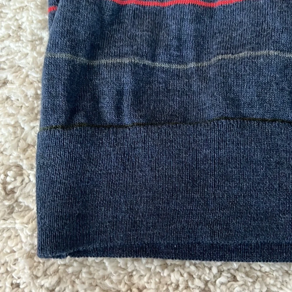Banana Republic Men’s striped sweater - Picture 5 of 5